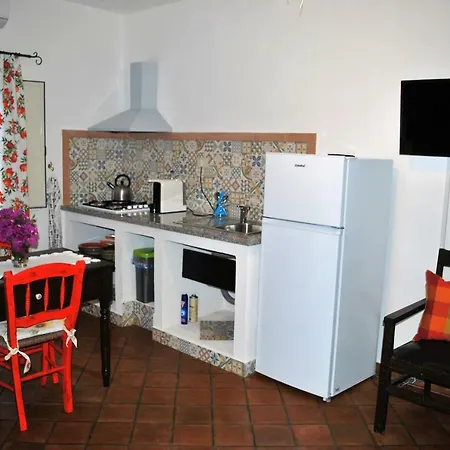 Bed & Breakfast Terre Di Sicilia 3*